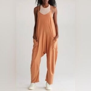FREE PEOPLE HOT SHOT ONESIE Warm APRICOT Jumpsuit